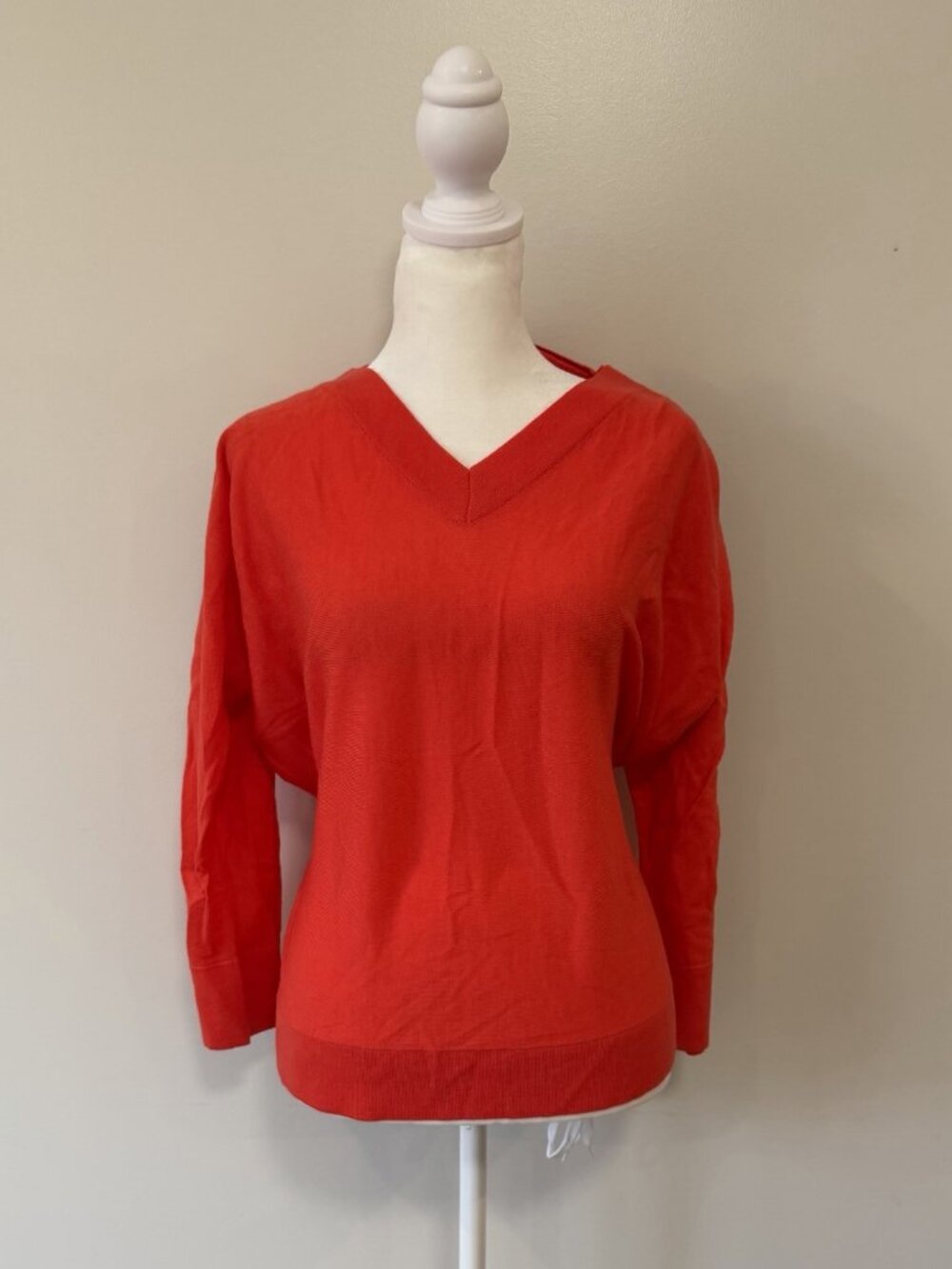 Ann Taylor Woman’s Wool Long Sleeve Coral Sweater Sz L